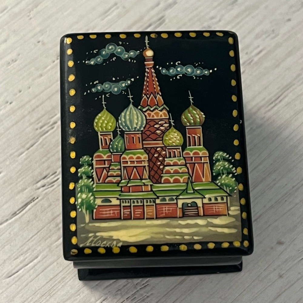 Russian St Basil’s Cathedral Hand Painted Lacquer Trinket Box